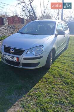 Хэтчбек Volkswagen Polo 2005 в 