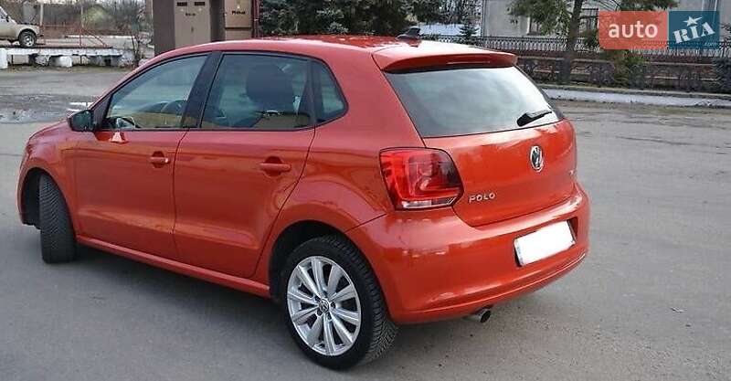 Хетчбек Volkswagen Polo 2010 в Івано-Франківську