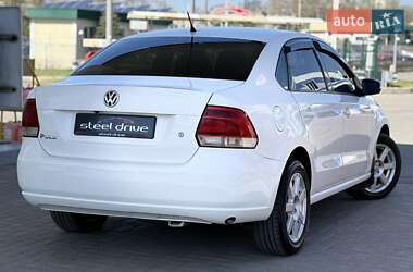 Седан Volkswagen Polo 2011 в 