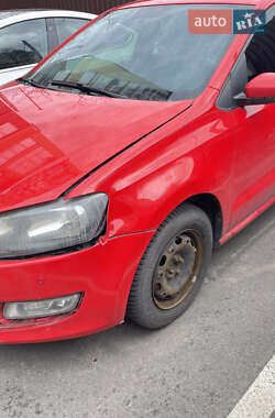 Хэтчбек Volkswagen Polo 2011 в 