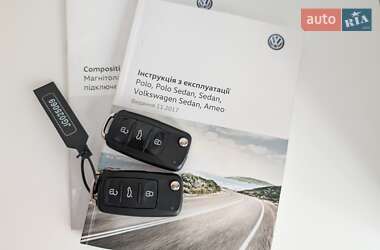 Седан Volkswagen Polo 2017 в 