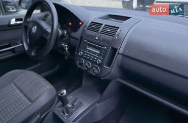 Хэтчбек Volkswagen Polo 2008 в 