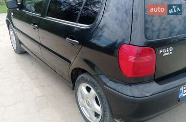 Хэтчбек Volkswagen Polo 2001 в Славском