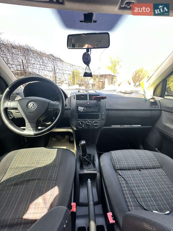 Хэтчбек Volkswagen Polo 2008 в Каменском