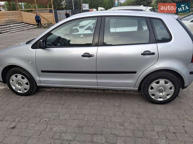Седан Volkswagen Polo 2005 в Львове фото 2 Седан Volkswagen Polo 2005 в Львове