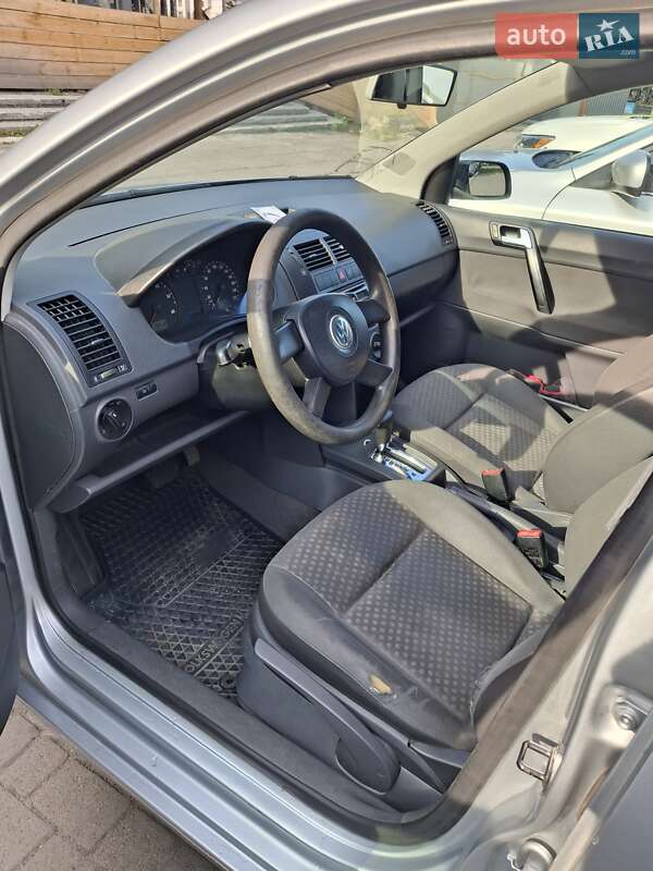 Седан Volkswagen Polo 2005 в Львове фото 7 Седан Volkswagen Polo 2005 в Львове