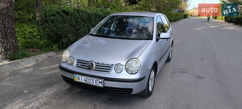 Хэтчбек Volkswagen Polo 2003 в Киеве