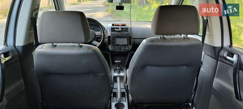 Хэтчбек Volkswagen Polo 2003 в Киеве