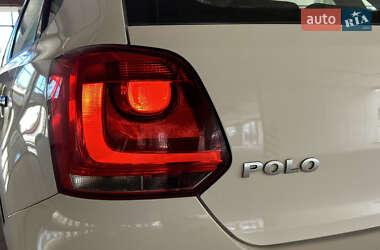 Хэтчбек Volkswagen Polo 2009 в 