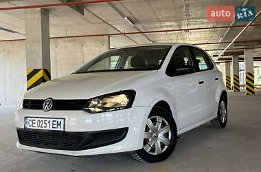 Хэтчбек Volkswagen Polo 2009 в 