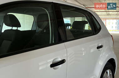 Хэтчбек Volkswagen Polo 2009 в 