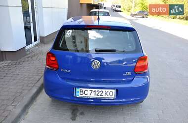 Хетчбек Volkswagen Polo 2010 в 