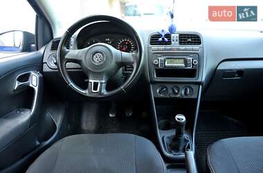 Хетчбек Volkswagen Polo 2010 в 