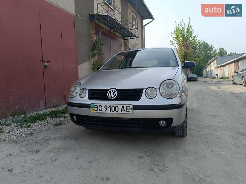 Хетчбек Volkswagen Polo 2003 в Тернополі
