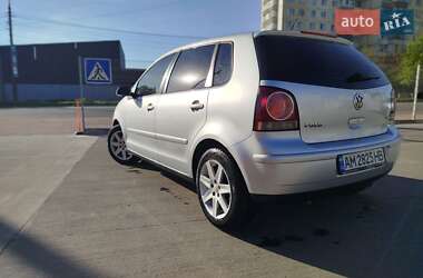 Хэтчбек Volkswagen Polo 2007 в 