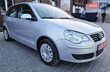 Хетчбек Volkswagen Polo 2009 в 