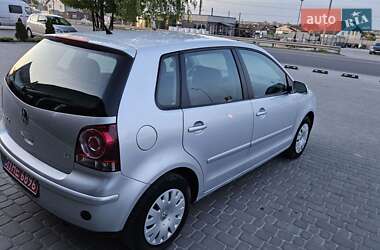 Хетчбек Volkswagen Polo 2009 в 