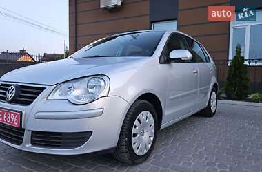 Хетчбек Volkswagen Polo 2009 в 