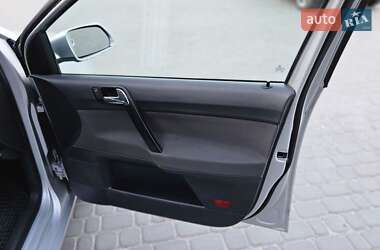 Хетчбек Volkswagen Polo 2009 в 