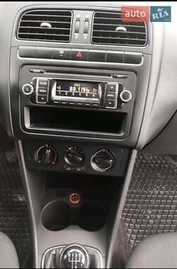 Хетчбек Volkswagen Polo 2013 в 