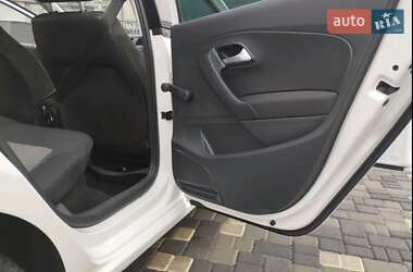 Хетчбек Volkswagen Polo 2013 в 