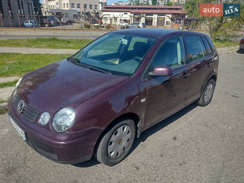 Хэтчбек Volkswagen Polo 2003 в 