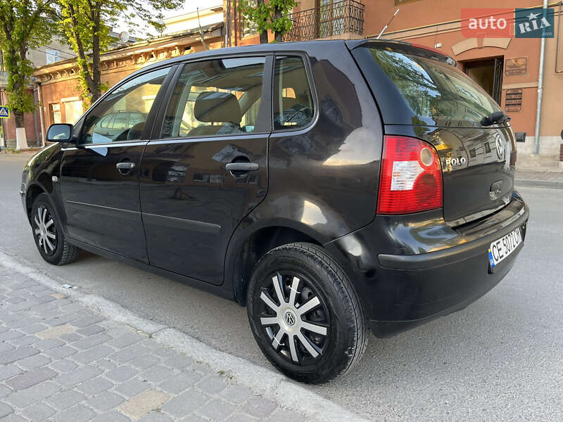 Хэтчбек Volkswagen Polo 2003 в Черновцах