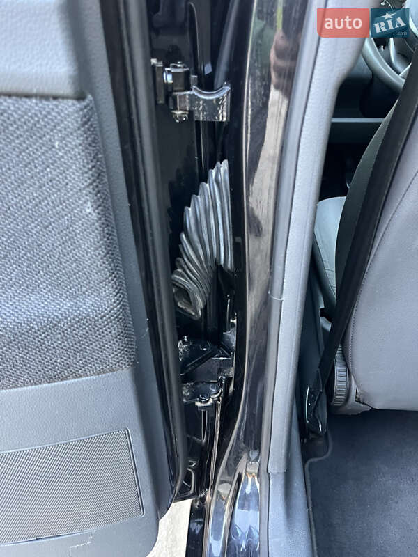 Хэтчбек Volkswagen Polo 2003 в Черновцах