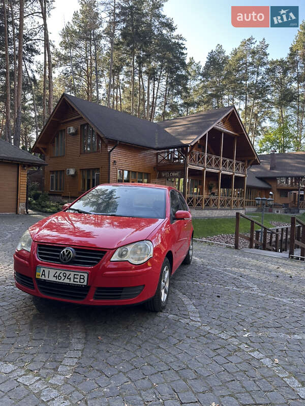 Хэтчбек Volkswagen Polo 2008 в Киеве