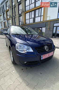 Хетчбек Volkswagen Polo 2008 в 