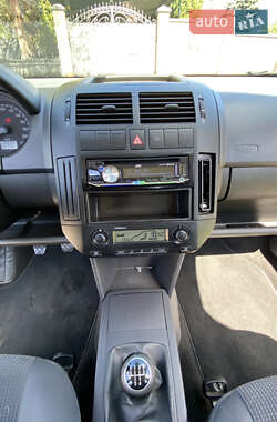 Хетчбек Volkswagen Polo 2008 в 