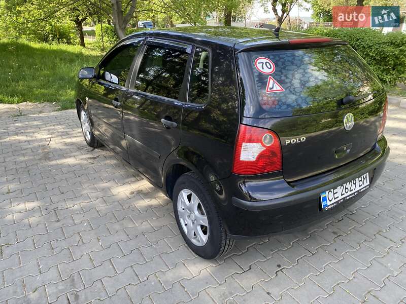 Хэтчбек Volkswagen Polo 2005 в Черновцах