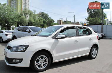 Хэтчбек Volkswagen Polo 2011 в 