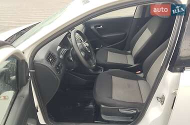 Седан Volkswagen Polo 2012 в 