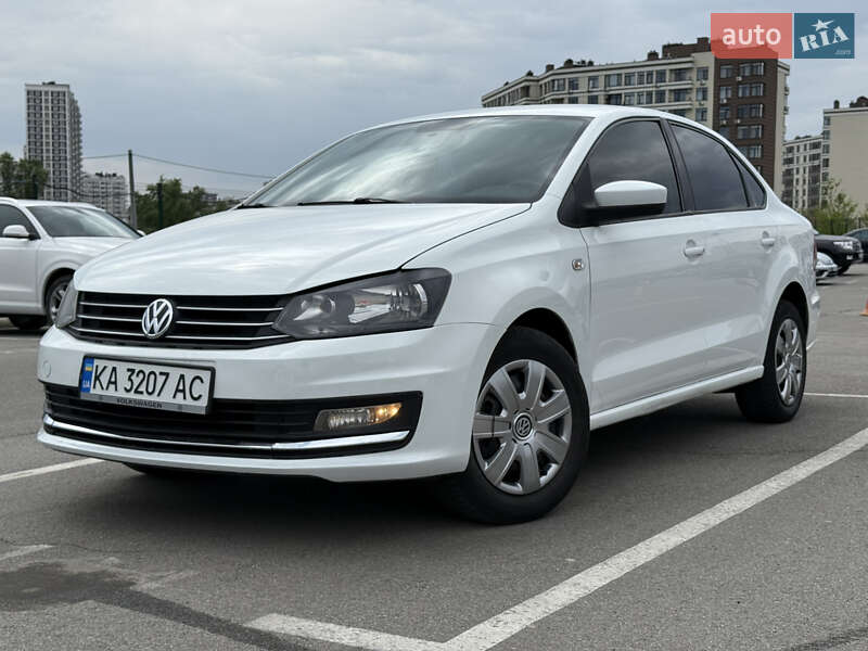 Volkswagen Polo 2015