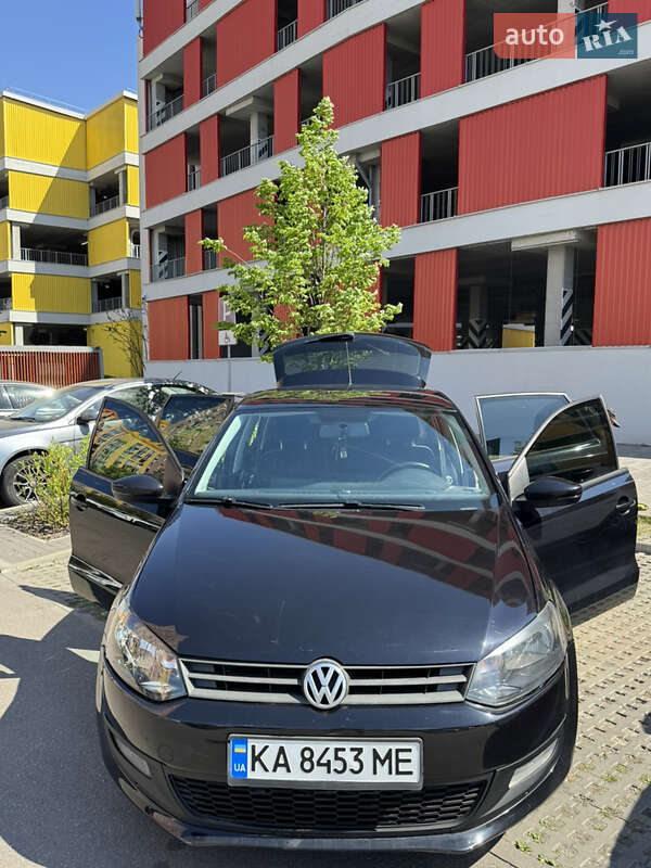 Хетчбек Volkswagen Polo 2010 в Києві