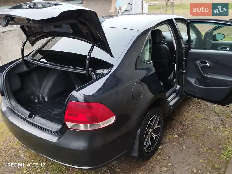 Volkswagen Polo 2011 VIN XW8ZZZ61ZCG019259 фото оголошення 7 з 49