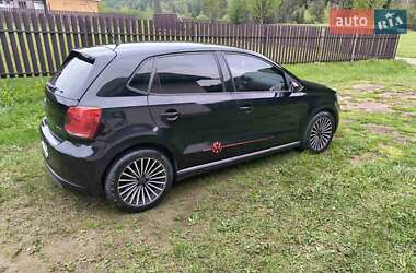 Хэтчбек Volkswagen Polo 2011 в 