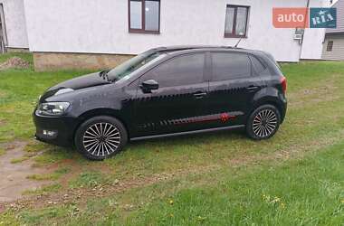 Хэтчбек Volkswagen Polo 2011 в 