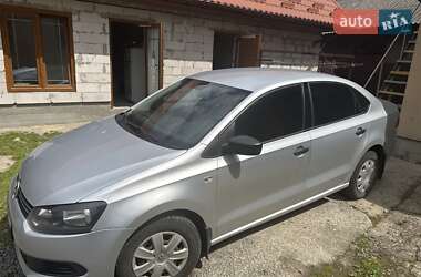 Седан Volkswagen Polo 2012 в Львові