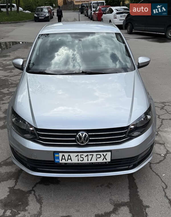 Седан Volkswagen Polo 2017 в 