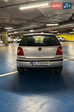 Хетчбек Volkswagen Polo 2002 в 