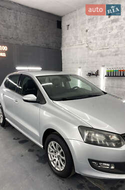 Хетчбек Volkswagen Polo 2012 в 