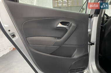 Хетчбек Volkswagen Polo 2012 в 
