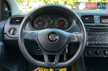 Седан Volkswagen Polo 2018 в 
