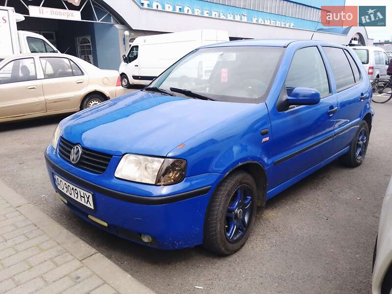 Хэтчбек Volkswagen Polo 2000 в Мукачево