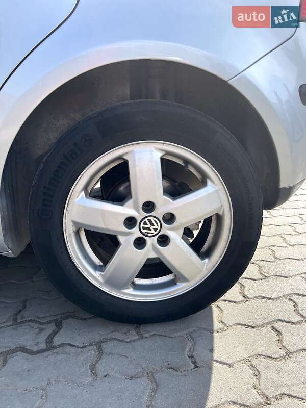 Хэтчбек Volkswagen Polo 2001 в Львове