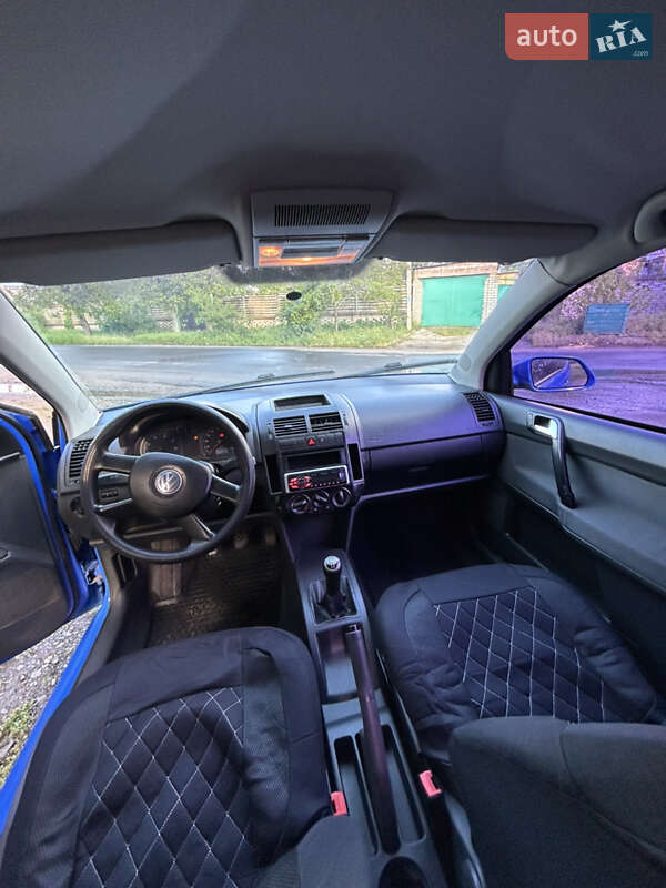 Хетчбек Volkswagen Polo 2005 в Миколаєві