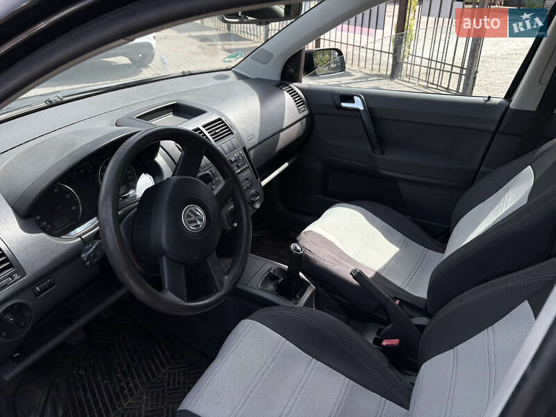 Хэтчбек Volkswagen Polo 2004 в Запорожье