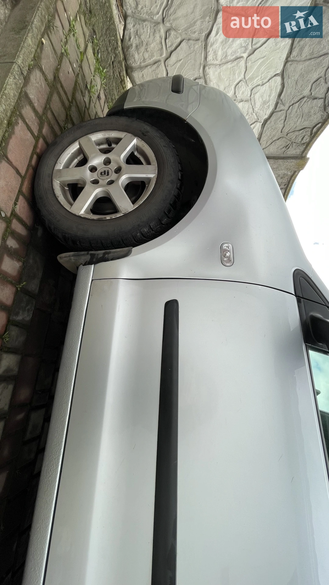 Volkswagen Polo 2004 VIN WVWZZZ9NZ4D056649 фото оголошення 9 з 21